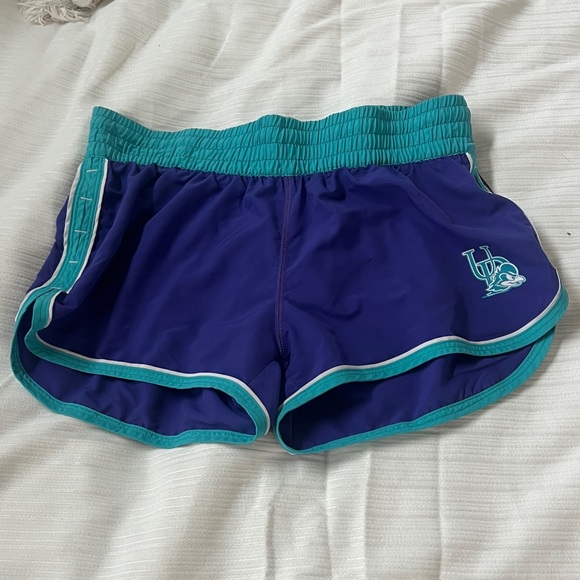 University of Delaware Under armour Blue Women's Athletic Shorts medium - Picture 1 of 4